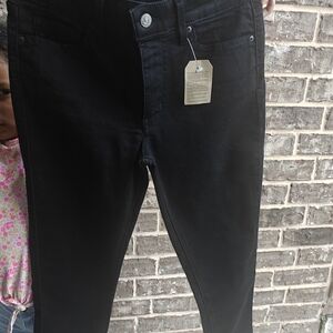 Woman Levi's jeans